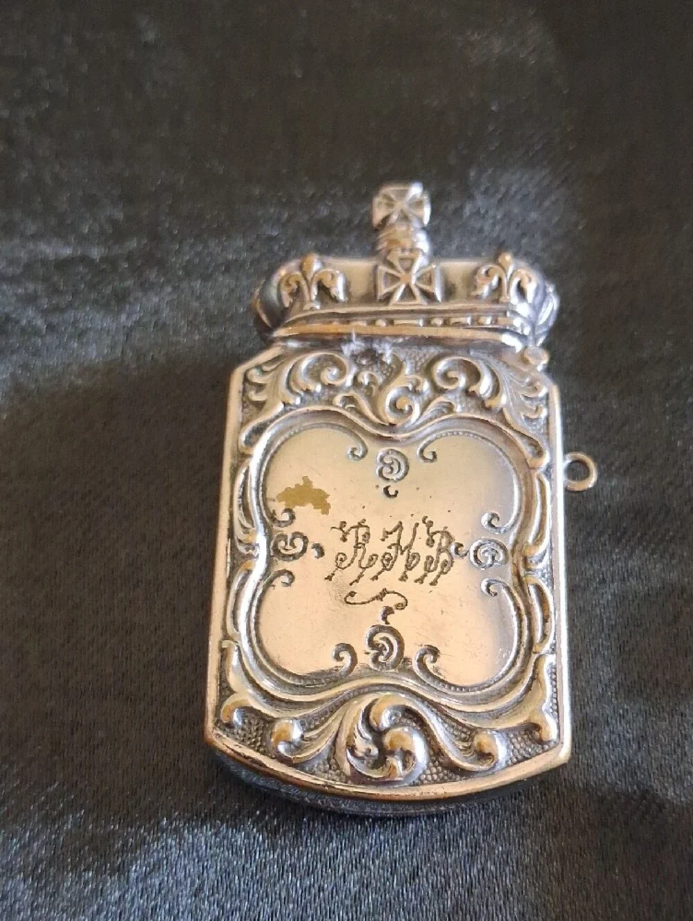 Ornate Victorian Edwardian Silverplate Corination Vesta Case